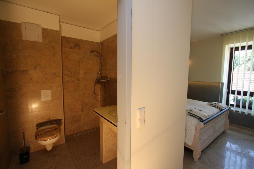 Hotel Da Gianni Gmbh Oranienburg Habitación foto